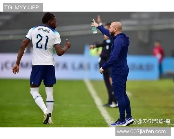 世青赛精彩对决新西兰迎战乌拉圭争夺晋级名额